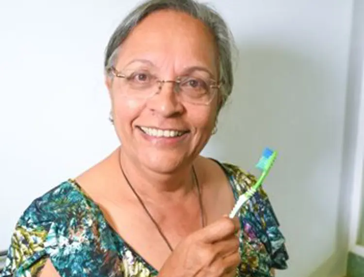 Mob Smiles Teeth au mob-smiles-teeth-au